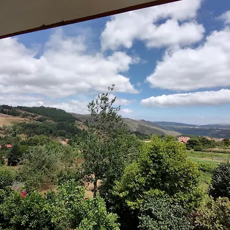 Casa Da Ladeira * Videmonte