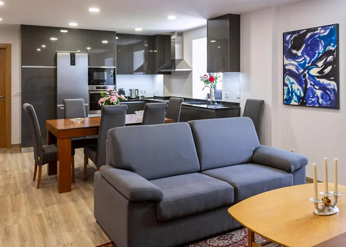 Casa Da Ladeira Feriehus *